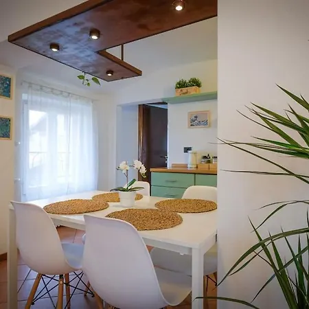 Intero Alloggio: Frida's Apartmán *