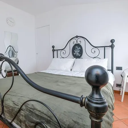 Intero Alloggio: Frida's Apartmán Bergamo